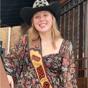 Meet your Posher, Cassidy